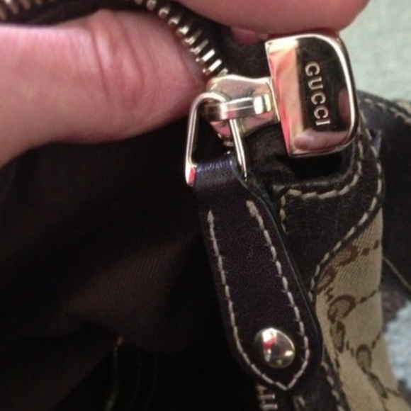 Auth GUCCI HORSE-BIT HOBO -LARGE SIZE TOTE 👜 Now Available to sell!!!! - Picture 8 of 8